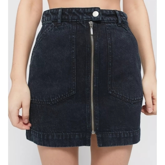 Uo BDG Layla Zip Denim Mini Skirt - Picture 3 of 11